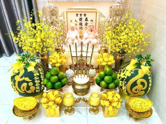 Bàn thờ không nên đặt chông chênh