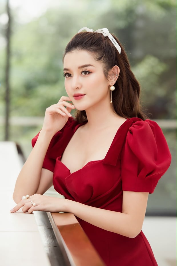 huyen-my-duoc-khen 1