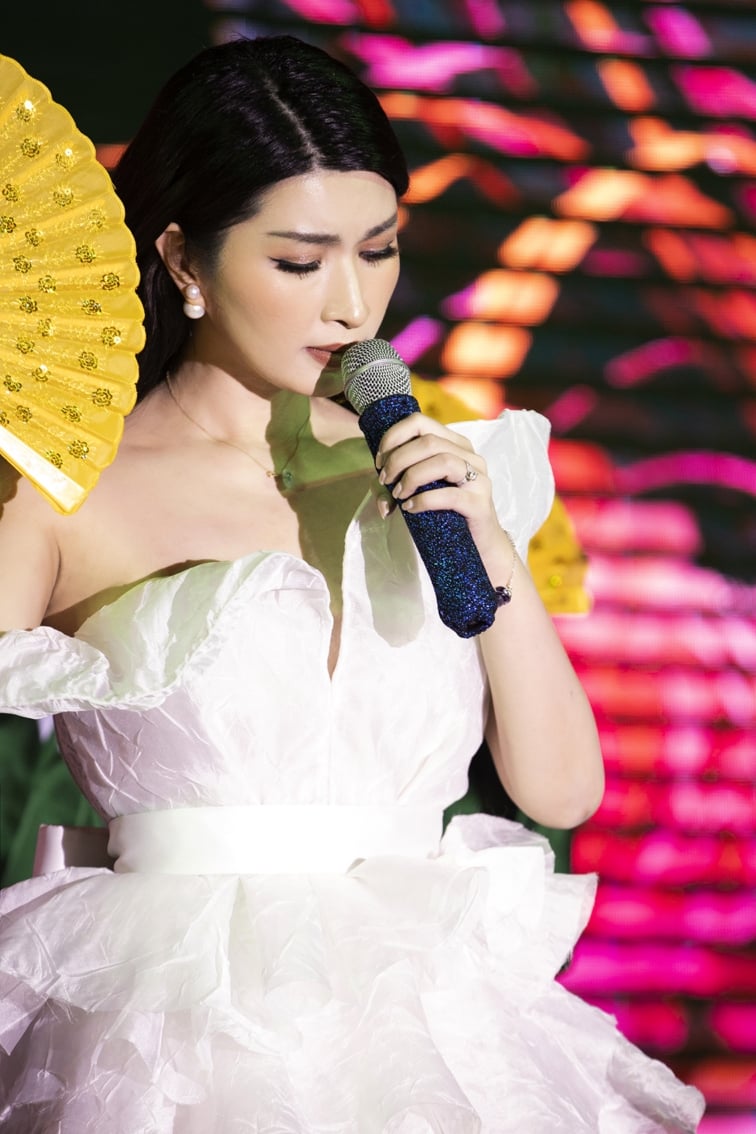Nguyen Hong Nhung (5)