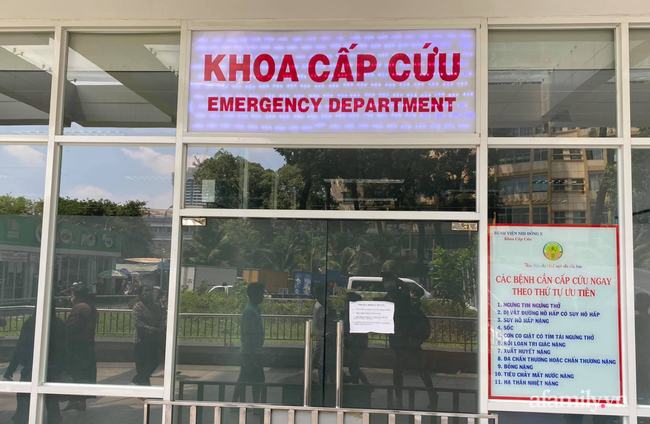 Khoa cấp cứu Bệnh viện Nhi đồng 2, nơi nam sinh đang điều trị