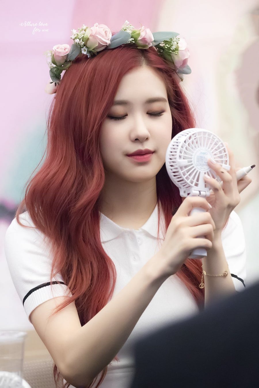 Nhớ ngày Rosé nhuộm tóc đỏ, cô đã được mệnh danh là 