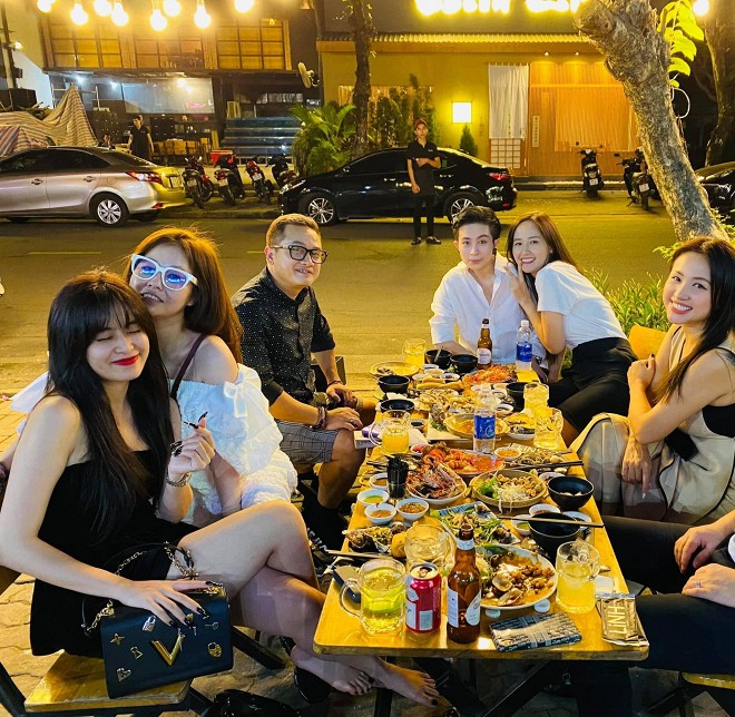 hoang-thuy-linh-gi-le 3