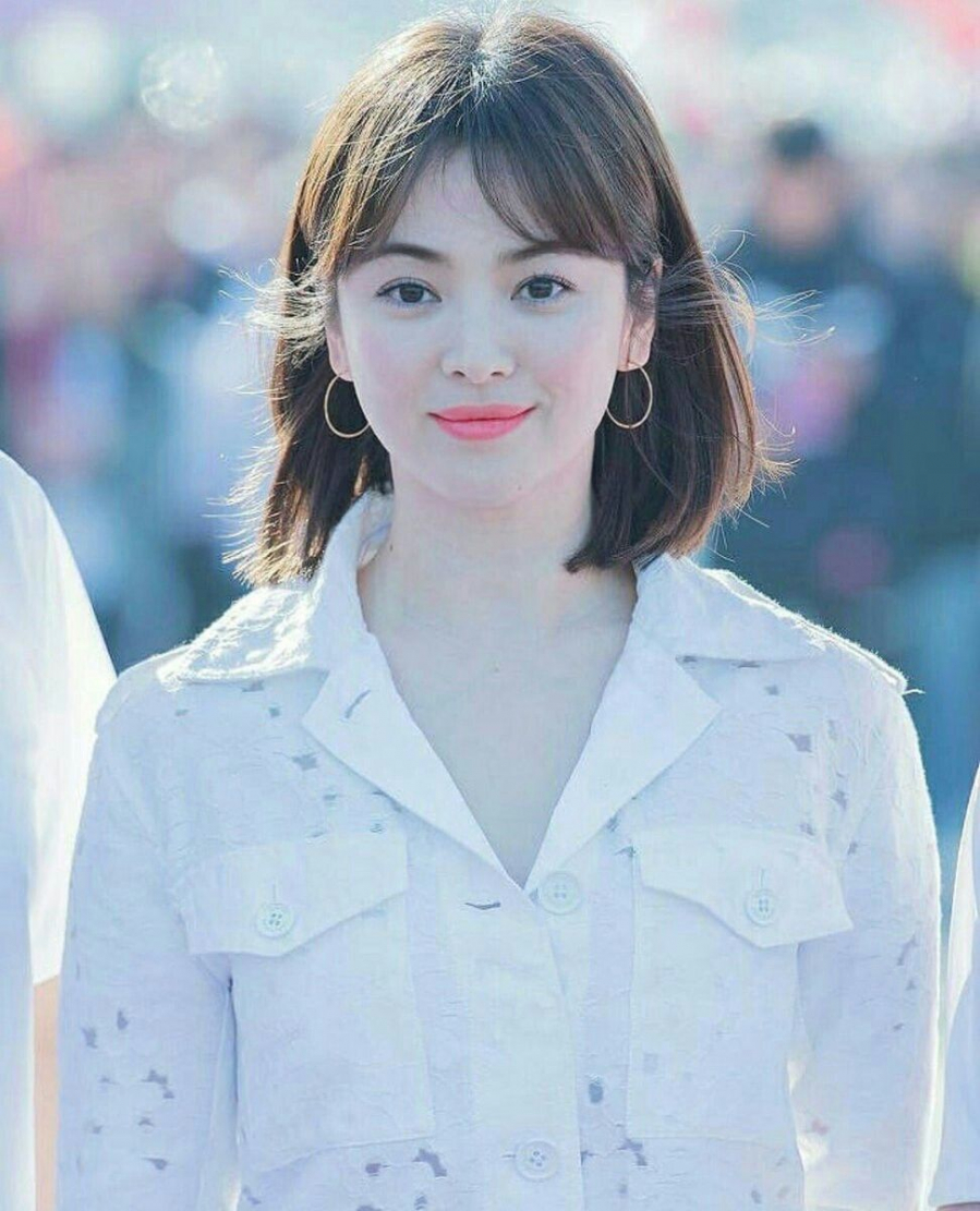 Song Hye Kyo (1981)