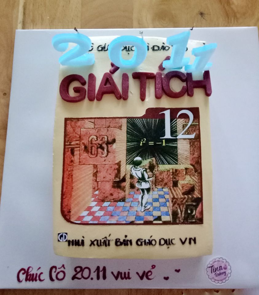 Khỏi cần giới thiệu biết ngay cô giáo dạy môn gì