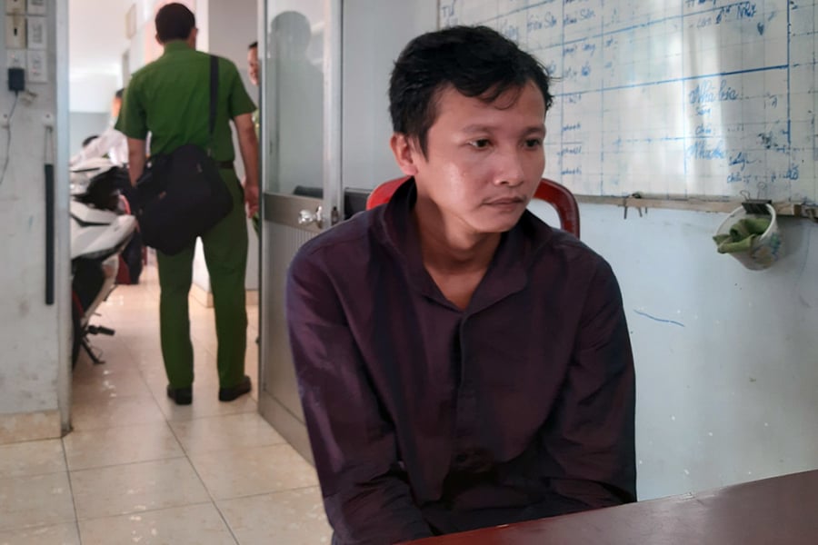 Đối tượng Dũng tại cơ quan công an.