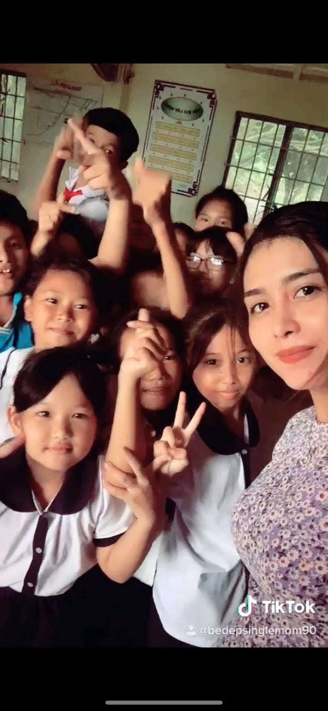 co_giao_xinh2