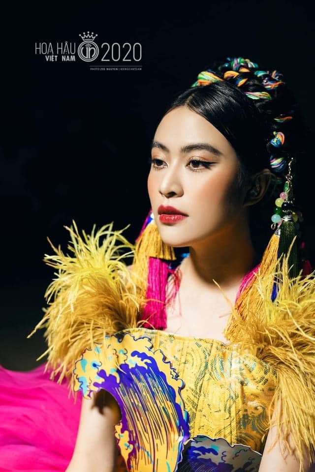 hoang-thuy-linh-gay-sot-voi-anh-hau-truong-chung-ket-hhvn-2020-netizen-cam-than-suyt-giat-spotlight-thi-sinh-thi-hoa-hau-roi-773-5391559