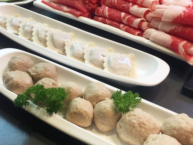 4-mon-ban-nhat-trong-nha-hang-lau-01