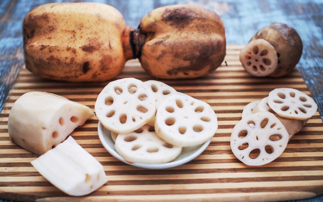phu-nu-sau-30-tuoi-nen-an-5-loai-thuc-pham-nay-02