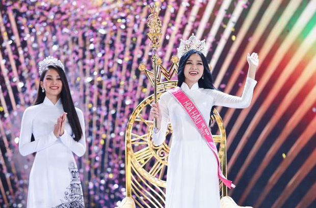 do-thi-ha-tieu-vy 1