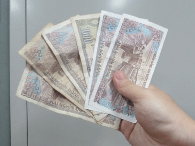 Người yêu cũ trả lại tiền nợ toàn tiền lẻ (Ảnh: Nông nghiệp)