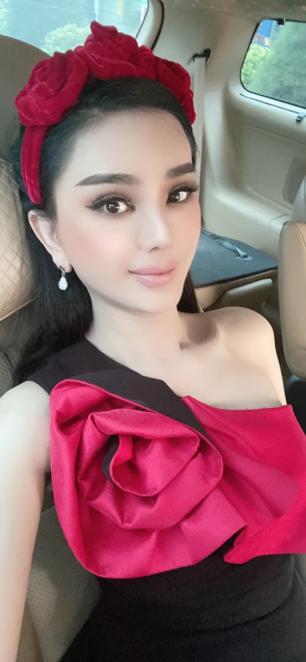 lam-khanh-chi-mac-dep 3