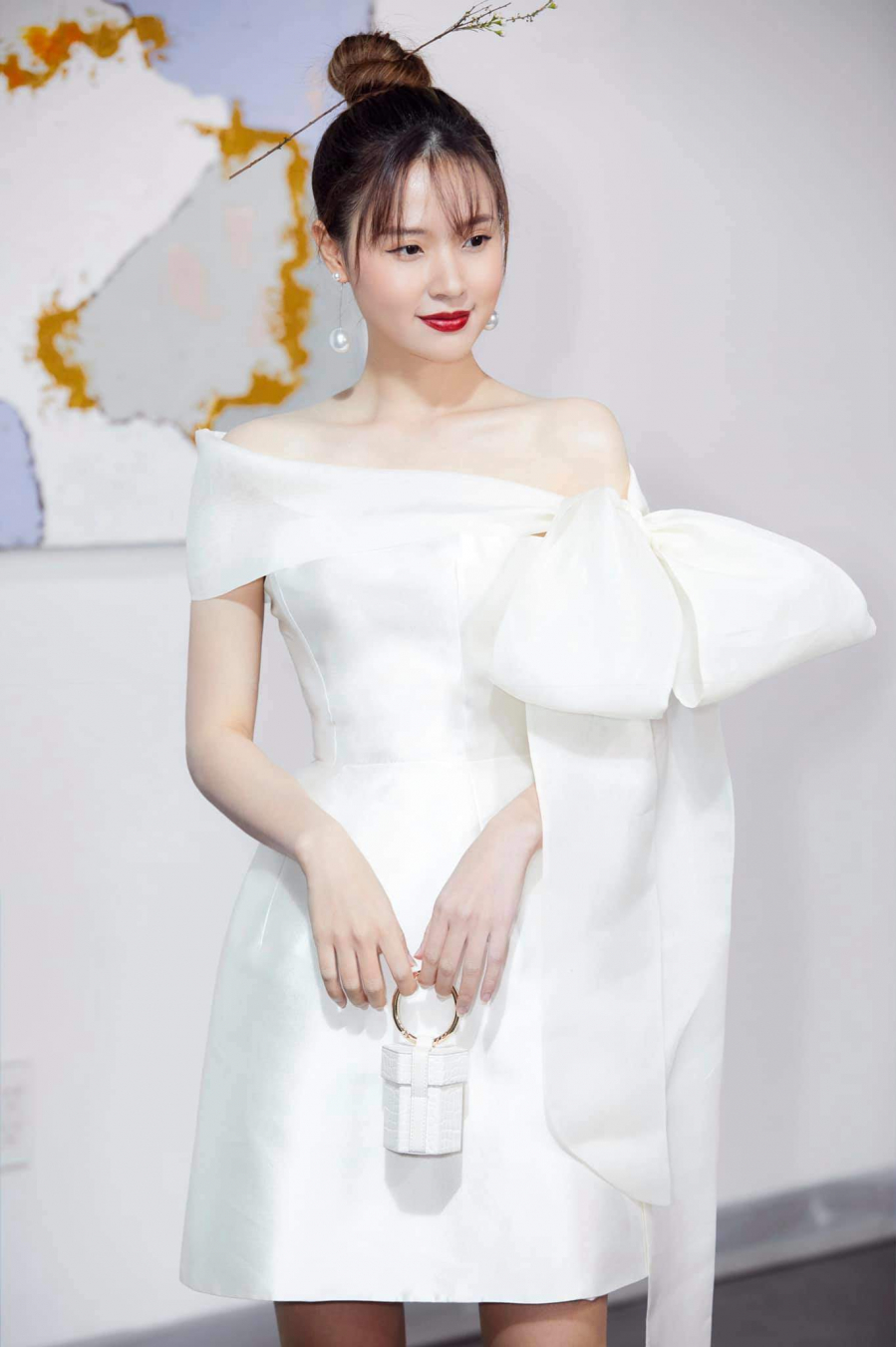 hen-ho-van-dien-nen-na-nhu-thoi-doc-than-nao-ngo-midu-co-chieu-tinh-te-hop-hon-chang-131596196_10158631036530967_7358960396139157151_o-1609163349-222-width1364height2048