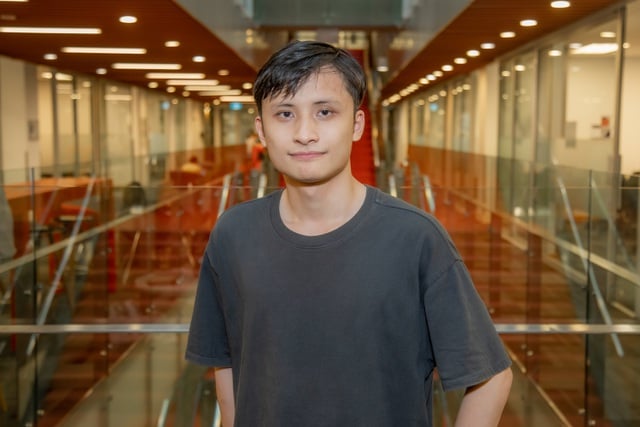 Phùng Minh Tuấn là Mừng SHBET phiên bản mới 2025 năm cuối ngành Cử nhân Kỹ sư phần mềm  RMIT (Ảnh: Dân Trí)
