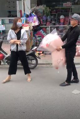 Tình huống tỏ tình thất bại của chàng trai khác