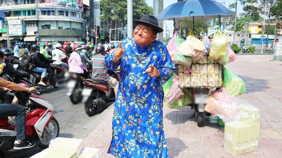Mong ước của chú là lo cho các con ăn học đầy đủ, nên người