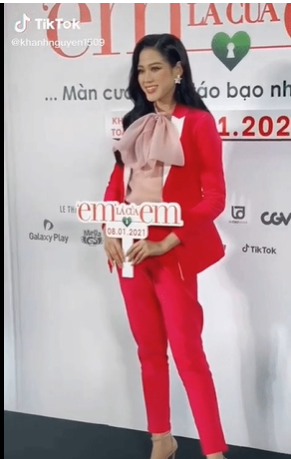 Mới đây, khoảnh khắc 