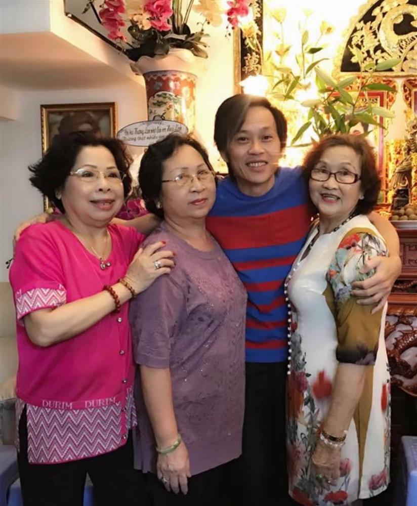 hoai-linh-03