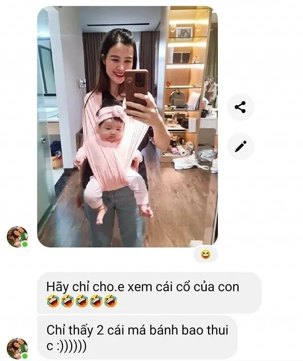 Đông Nhi chia sẻ hình ảnh địu con bằng vải. Theo như chia sẻ của người bạn, nữ ca sĩ địu nhóc tỳ ra ngoài đi chơi, hình ảnh này khiến khán giả không khỏi thích thú. Ngoài ra, Đông Nhi còn chia sẻ thêm rằng: ”Hãy chỉ cho em xem cái cổ của con em, em chỉ thấy hai cá má bánh bao thôi chị”.