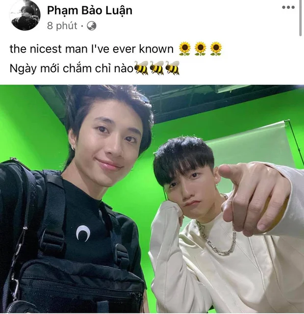 Mới đây, stylist Phạm Bảo Luận đã chia sẻ 1 khoảnh khắc hậu trường bên Sơn Tùng giữa ồn ào nam ca sĩ chia tay Thiều Bảo Trâm, hình ảnh cho thấy Sơn Tùng vẫn làm việc và đang ở trường quay. Tuy nhiên, nhiều người cho rằng có thể  bạn thân đã đăng lại ảnh cũ để động viên tinh thần Sơn Tùng trước liên hoàn 
