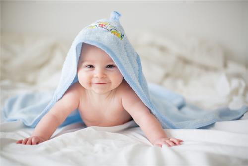 Bé hay cười thường thông minh
