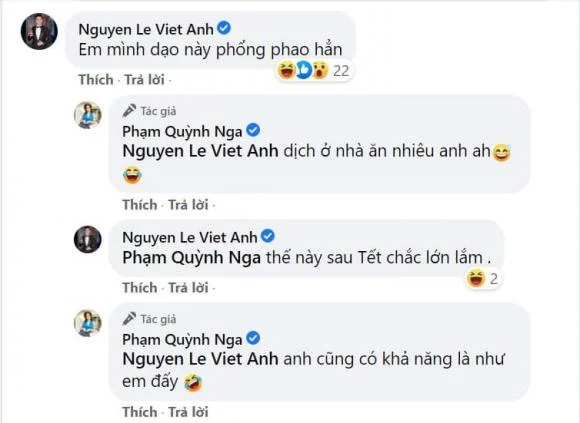 Quỳnh Nga đăng ảnh diện váy ngủ, đang chăm sóc da mặt. Có vô vàn những lời khen ngợi nhan sắc và trầm trồ vì tủ đồ hàng hiệu của cô. Tuy nhiên bình luận của Việt Anh mới gây chú ý nhất. Việt Anh lại trêu Quỳnh Nga: 