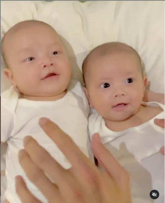 Cả hai đều siêu dễ thương.