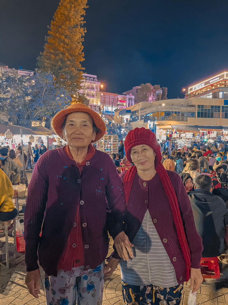 Vừa là bạn thân lại vừa la sui gia (Ảnh: Ghiền Đà Lạt)