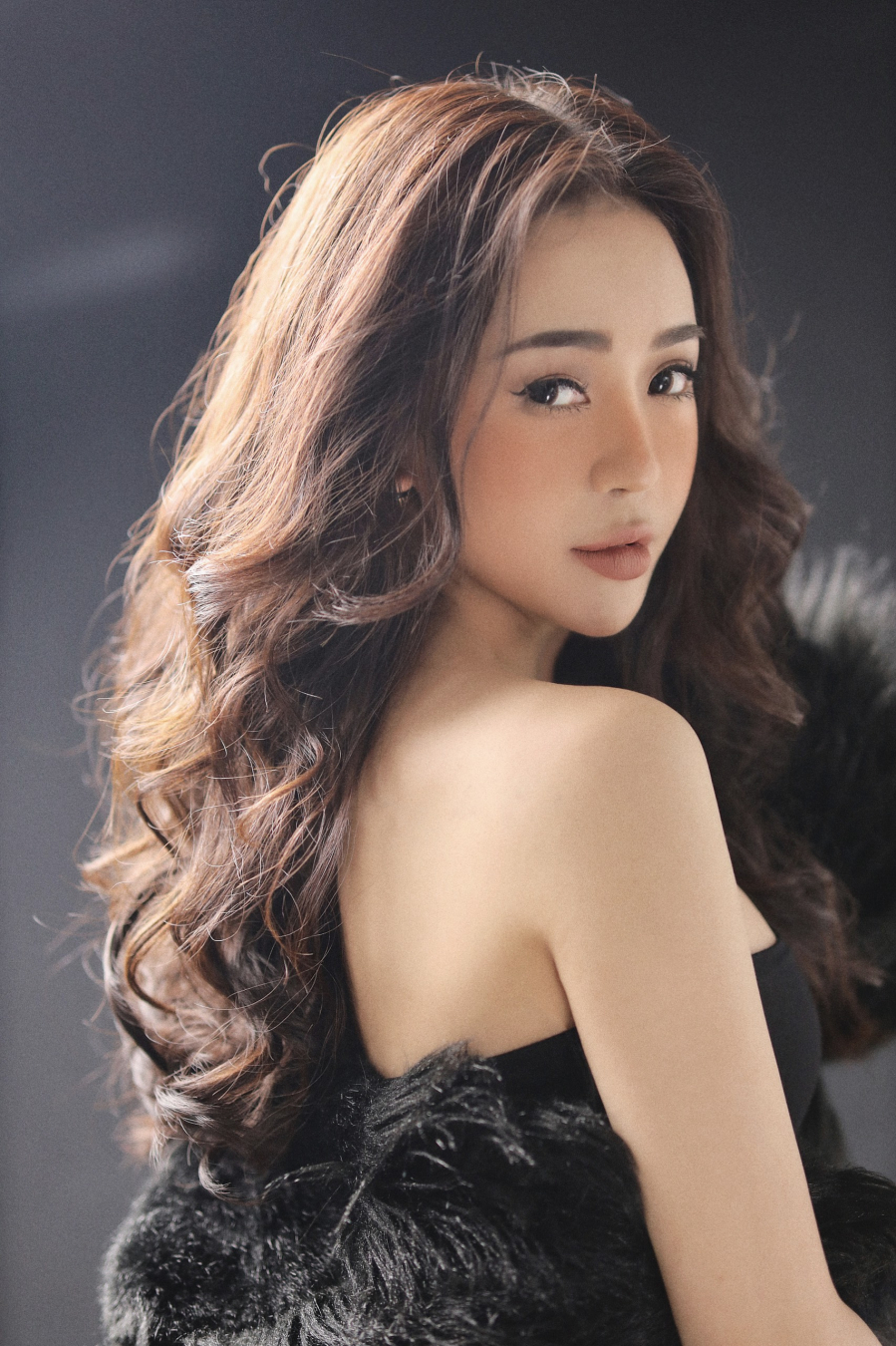 Thu Trang luôn chú trọng đến hình ảnh của bản thân.