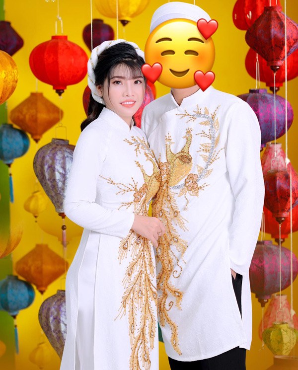 Quách Phượng và chồng về chung một nhà sau 2 năm yêu nhau.