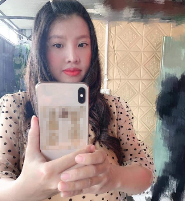 Dù có dấu hiệu tăng cân nhưng nhan sắc của Quách Phượng vẫn không bị 