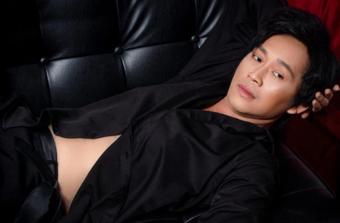 Mới đây, NS Hoài Linh đăng tải hình ảnh khoe body 