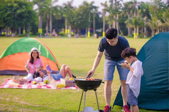 Du lịch camping đang được nhiều Shbet111 slot, casino, thể thao, xổ số lựa chọn