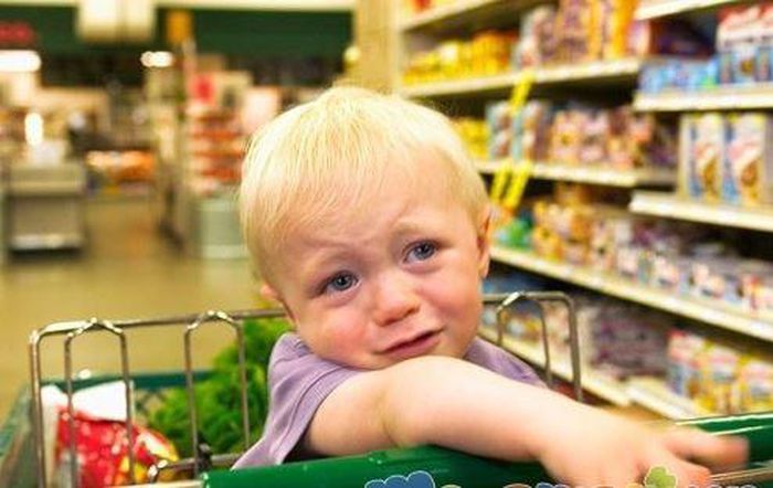 Sử dụng đúng phương pháp cha mẹ sẽ giúp trẻ bỏ được tính ăn vạ