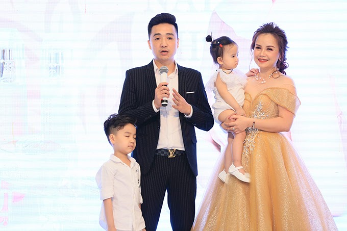 nghe-si-ket-hon 2