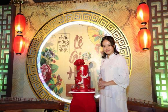 Con gái đầu lòng của vợ chồng Thúy Hạnh - Minh Khang đón sinh nhật tuổi 14.