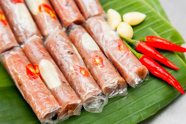 Nêm chua chứa nhiều vi khuẩn không tốt cho sức khỏe