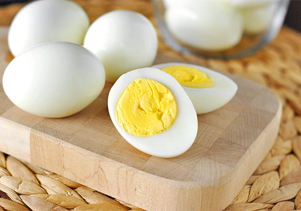 thuc-pham-giau-biotin-01