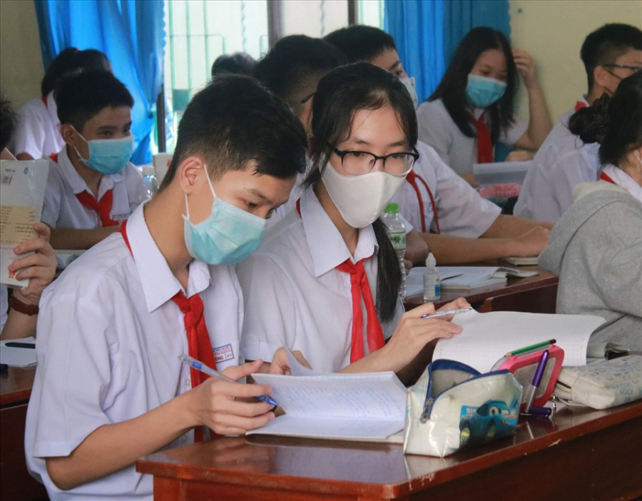 Một số tỉnh thành cho phép hoãn, lùi lịch thi vào lớp 10 do dịch bệnh Covid-19 (Ảnh minh hoạ)