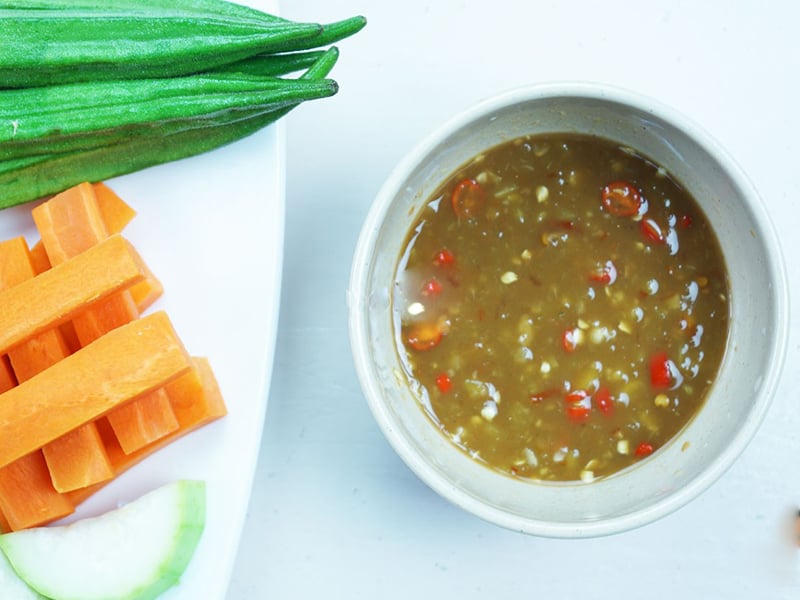5-cach-pha-nuoc-cham-rau-cu-luoc-03