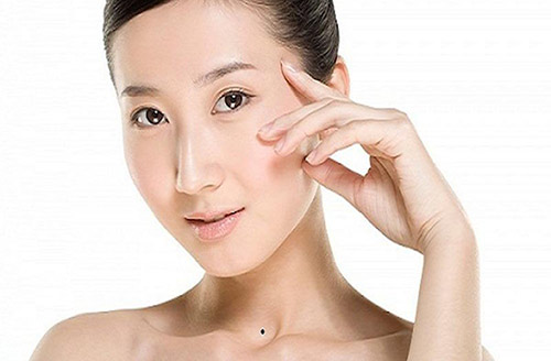 Nốt ruồi may mắn