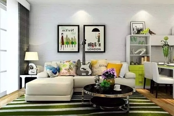 Treo ảnh màu sắc tươi sáng