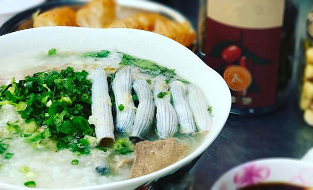 Không phải ai cũng ăn được sán sùng