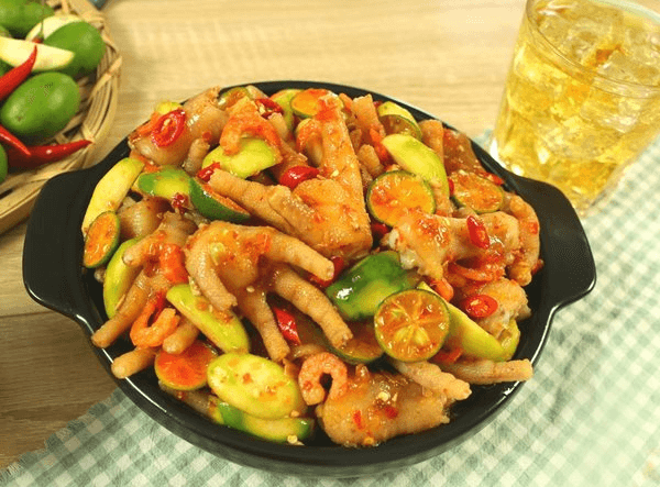 Chân gà sốt Thái ngon 