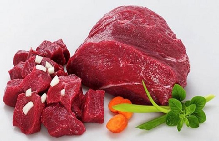 Thịt đỏ kỵ với người bệnh xương khớp tê bì chân tay