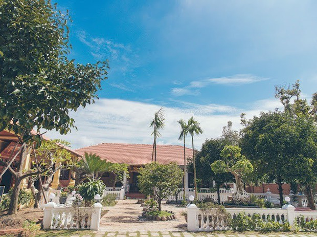 Lý Nhã Kỳ tặng mẹ một biệt phủ 10.000m2 ở Vũng Tàu.