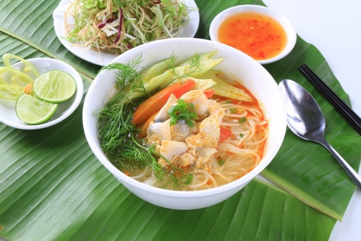 4-mon-bun-an-sang-de-nau-02