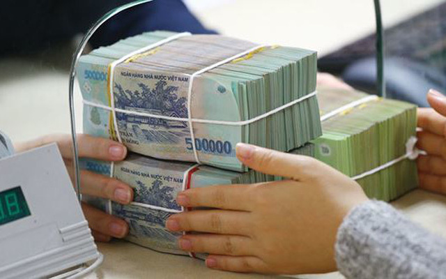 co-tien-nhan-roi-dung-giu-khu-khu-trong-ket-dem-dau-tu-4-viec-giup-sinh-loi-01