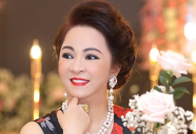 CEO Phương Hằng tích cực làm việc thiện (Ảnh: Internet)