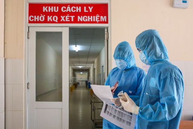 Thêm 20 trường hợp dương tính SARS-CoV-2 khác, làm cùng Công ty Thực phẩm Thanh Nga, tại ngõ 651 Minh Khai, phường Thanh Lương, quận Hai Bà Trưng. (Ảnh minh họa)
